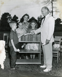 Summer reading closing exercises, Cooper River Memorial Library, 1954