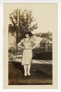 Photo of Mary Pearlstine Standing Outside