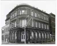 1 Broad Street