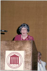 Photograph of Eva Hunt Hopkins at a College of Charleston Event