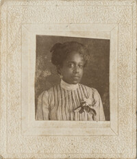 Photo of an Unidentified African American Woman