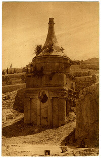 Absalom's Pillar and Mary's well / יד אבשלום מצבה בנחל קדרון
